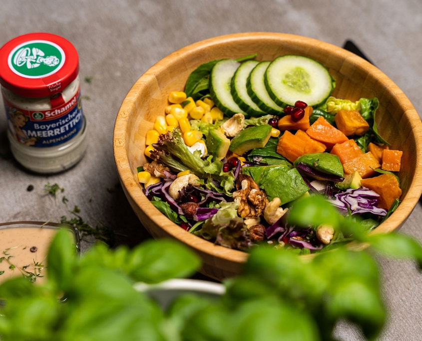 Pellkartoffeln mit Rucola-Meerrettich-Quark - Schamel